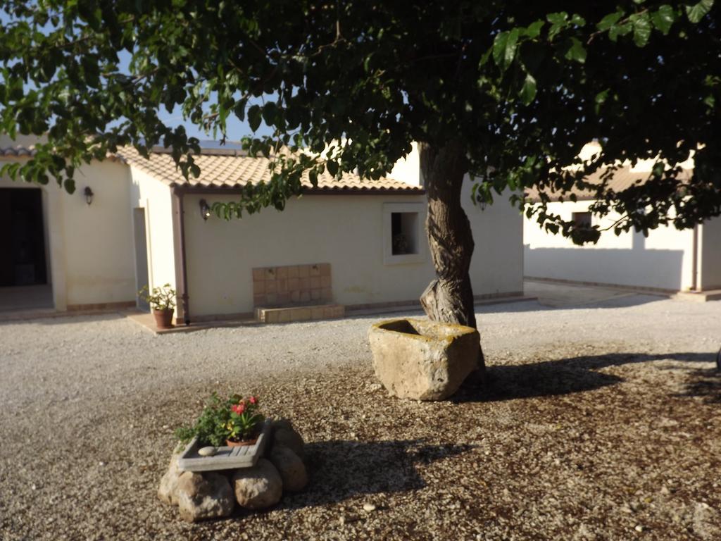 L'Antico Trappeto Bed & Breakfast Noto Bagian luar foto