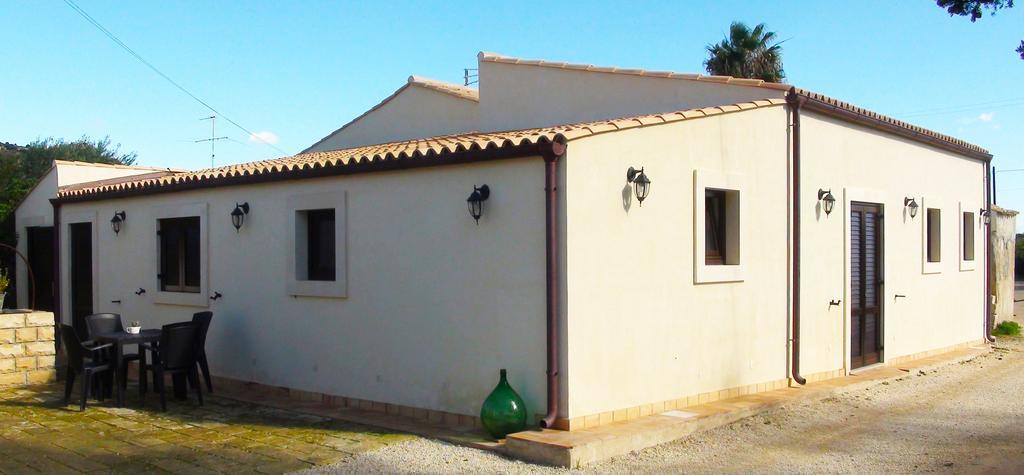 L'Antico Trappeto Bed & Breakfast Noto Bagian luar foto