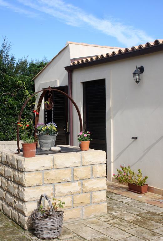 L'Antico Trappeto Bed & Breakfast Noto Bagian luar foto